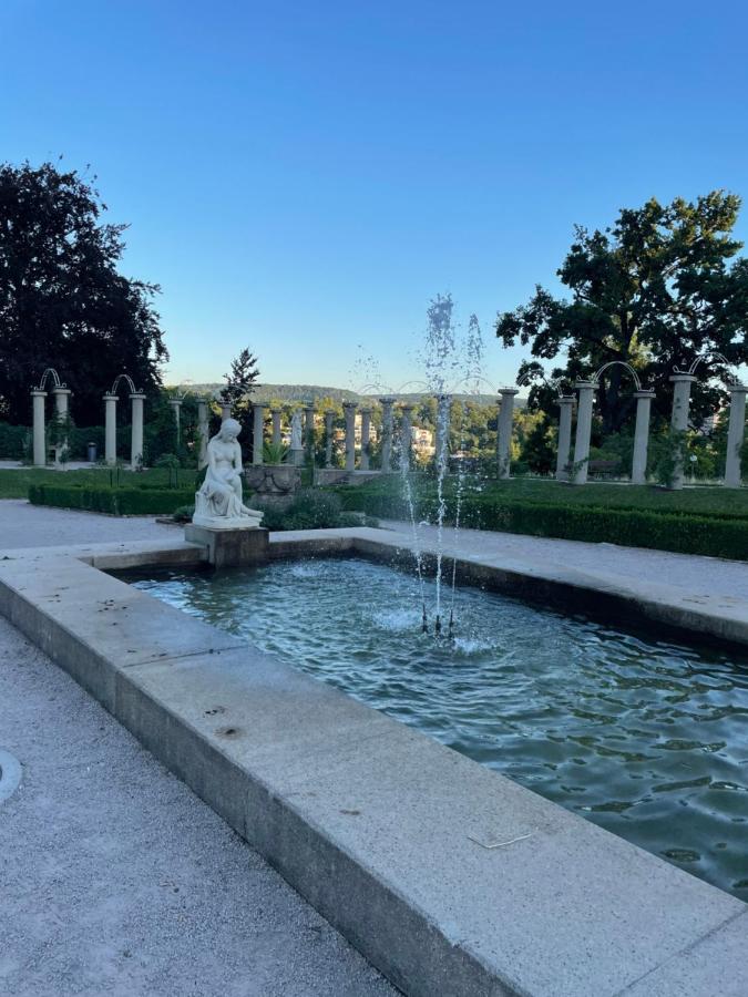 Hotel Berg Stuttgart Bagian luar foto